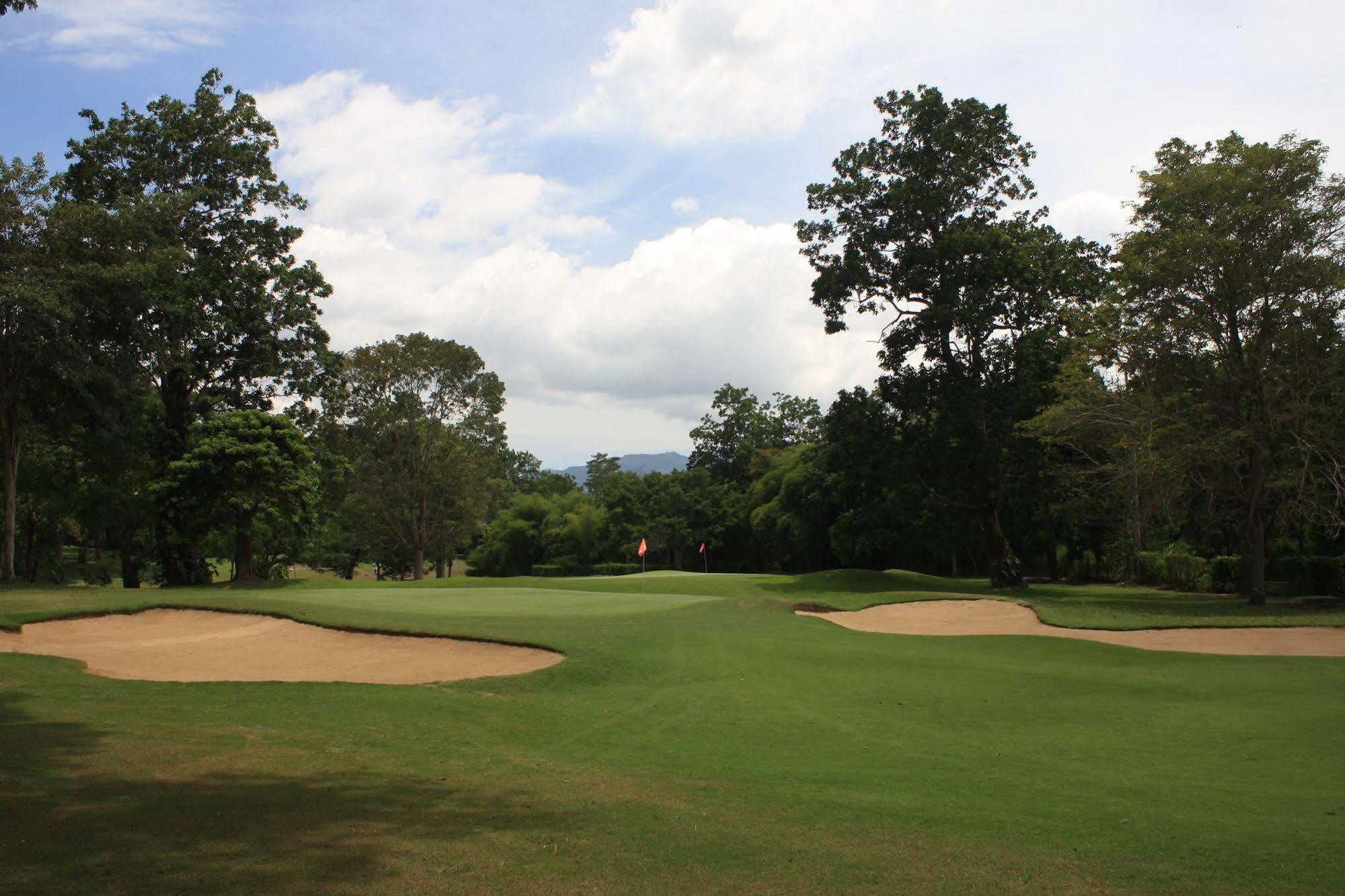 Отель Club Campestre De Bucaramanga Флоридабланка Экстерьер фото